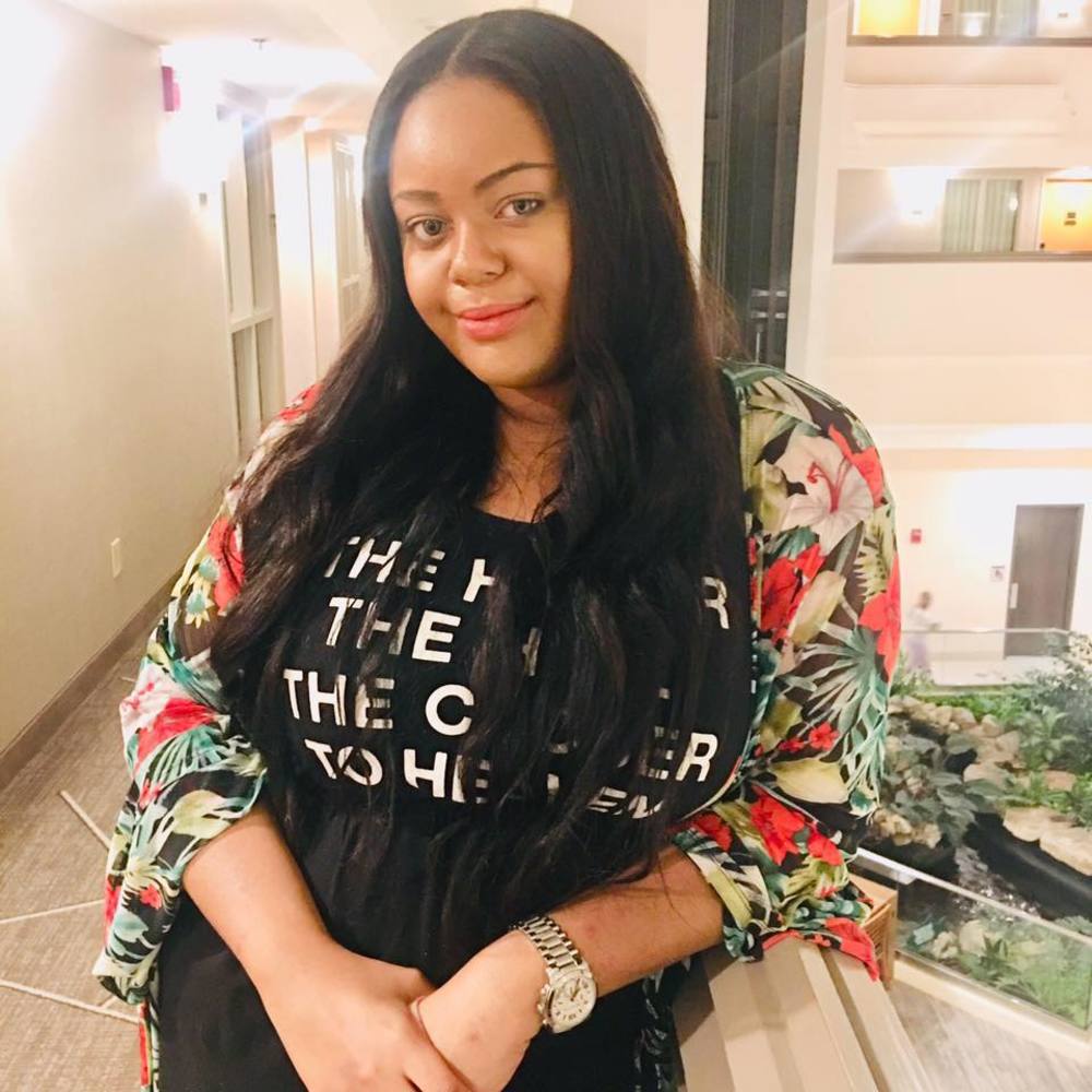 Meet your Posher, Jade